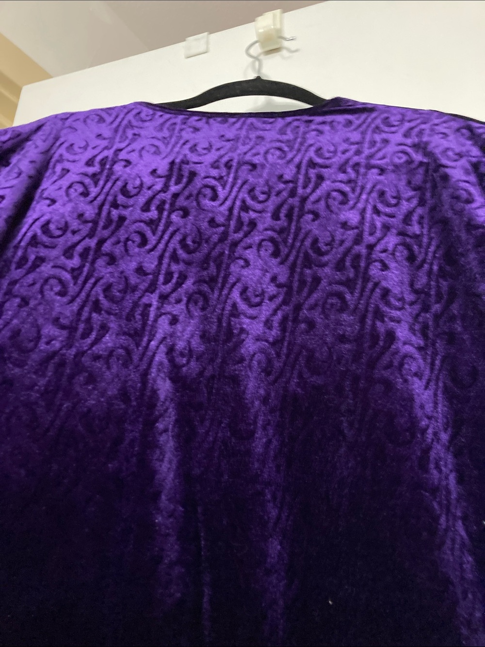 Vanity Fair Purple Velvet Nightgown - Picture 5 of 6